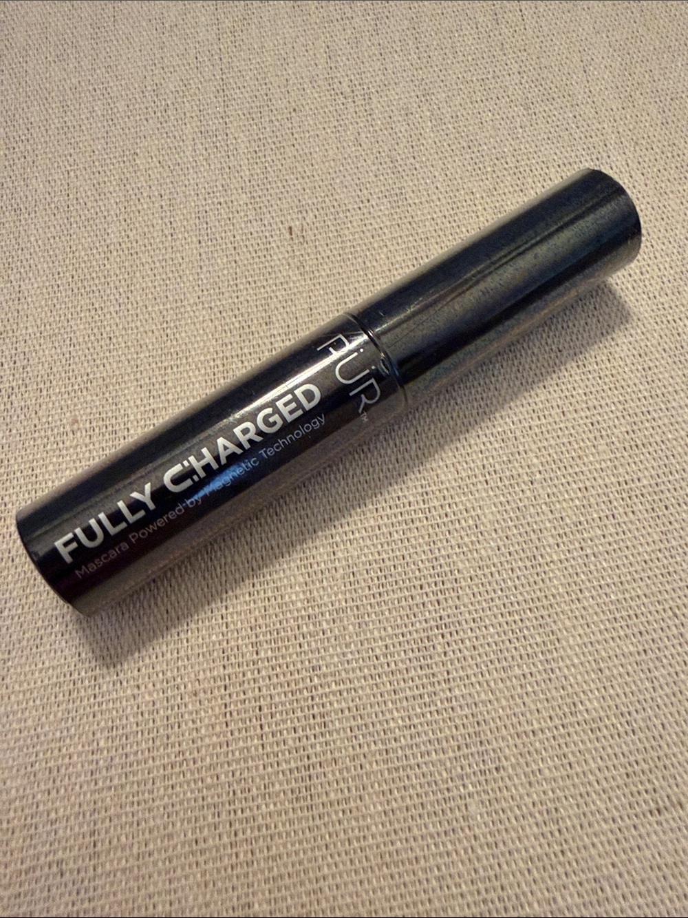 *NWT* Mini Fully Charged Mascara, black